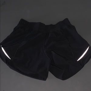 black lulu shorts